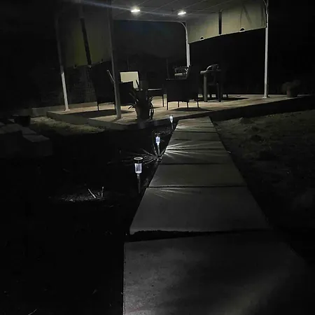 شقة In With Garden 1