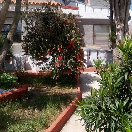 In With Garden 1 * Platamona